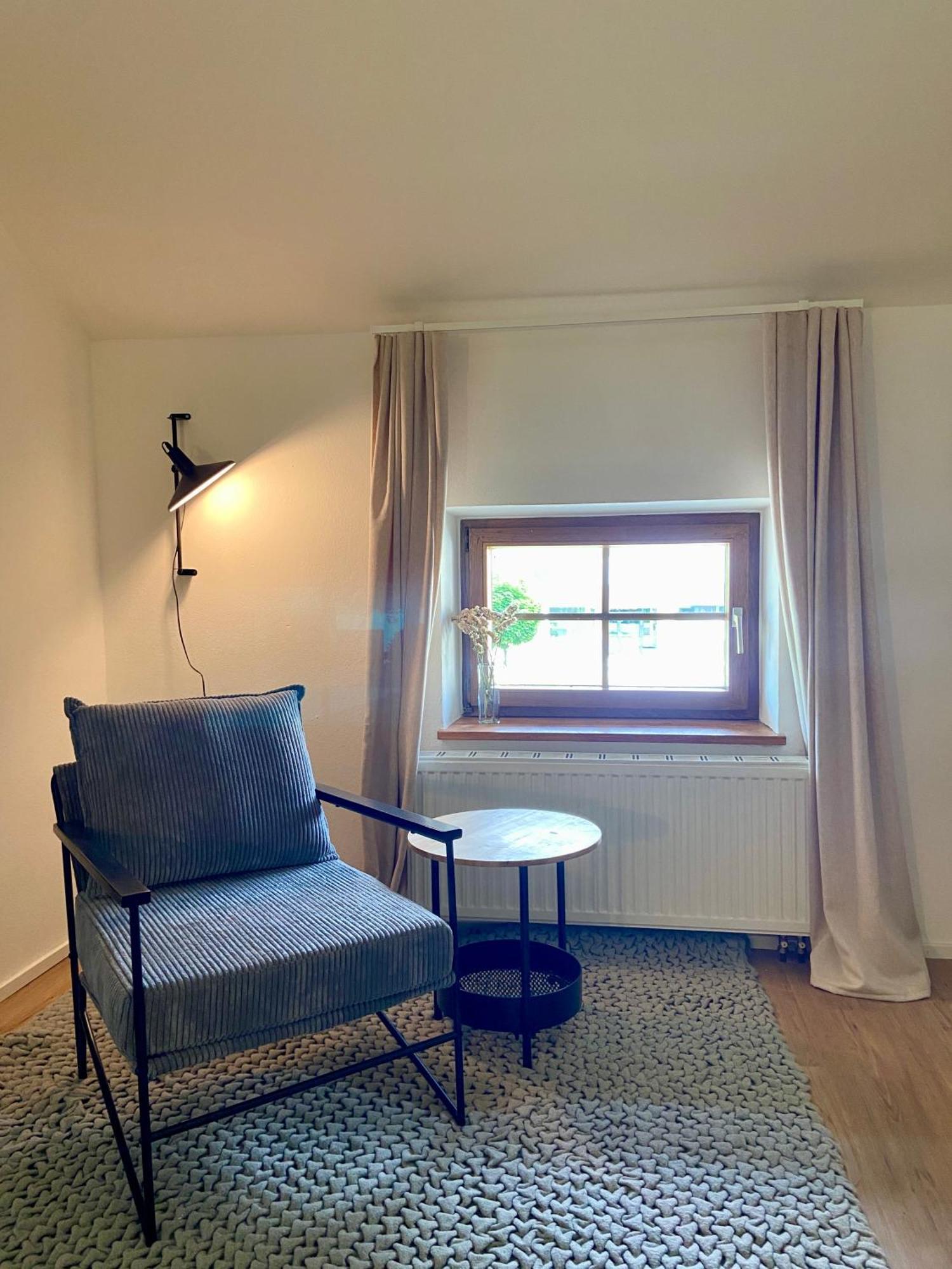 Baeckerhaus - Wohnung Mit Pool Und Garten Gmunden Bagian luar foto