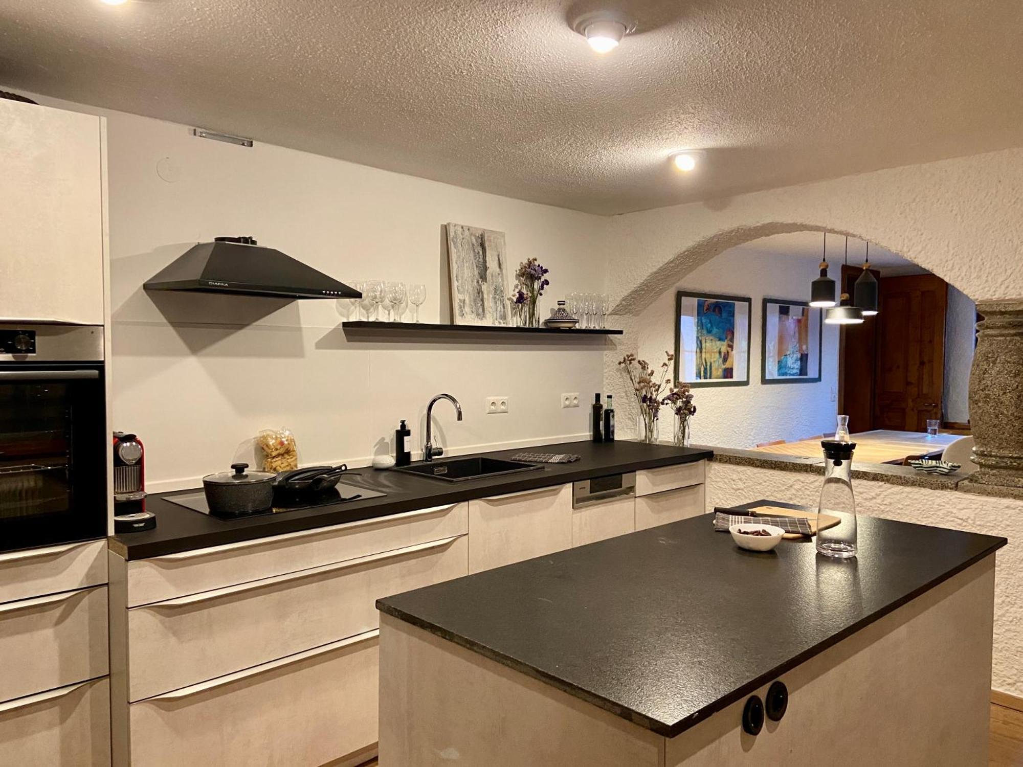 Baeckerhaus - Wohnung Mit Pool Und Garten Gmunden Bagian luar foto