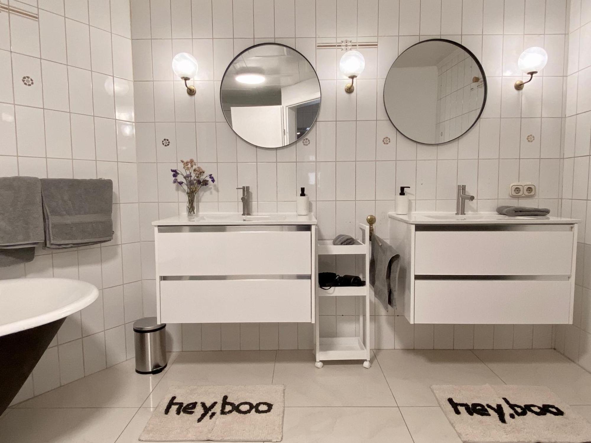 Baeckerhaus - Wohnung Mit Pool Und Garten Gmunden Bagian luar foto