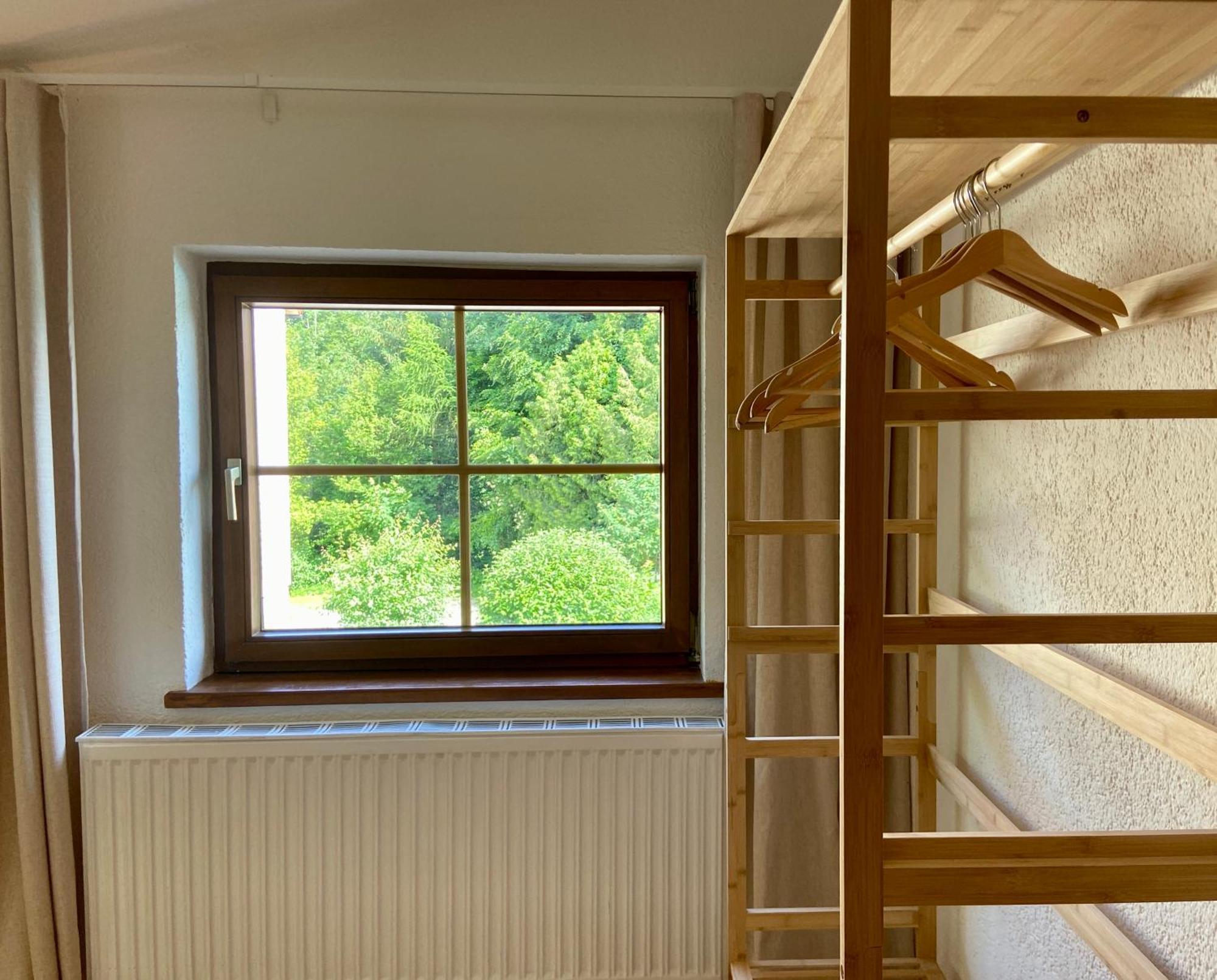 Baeckerhaus - Wohnung Mit Pool Und Garten Gmunden Bagian luar foto