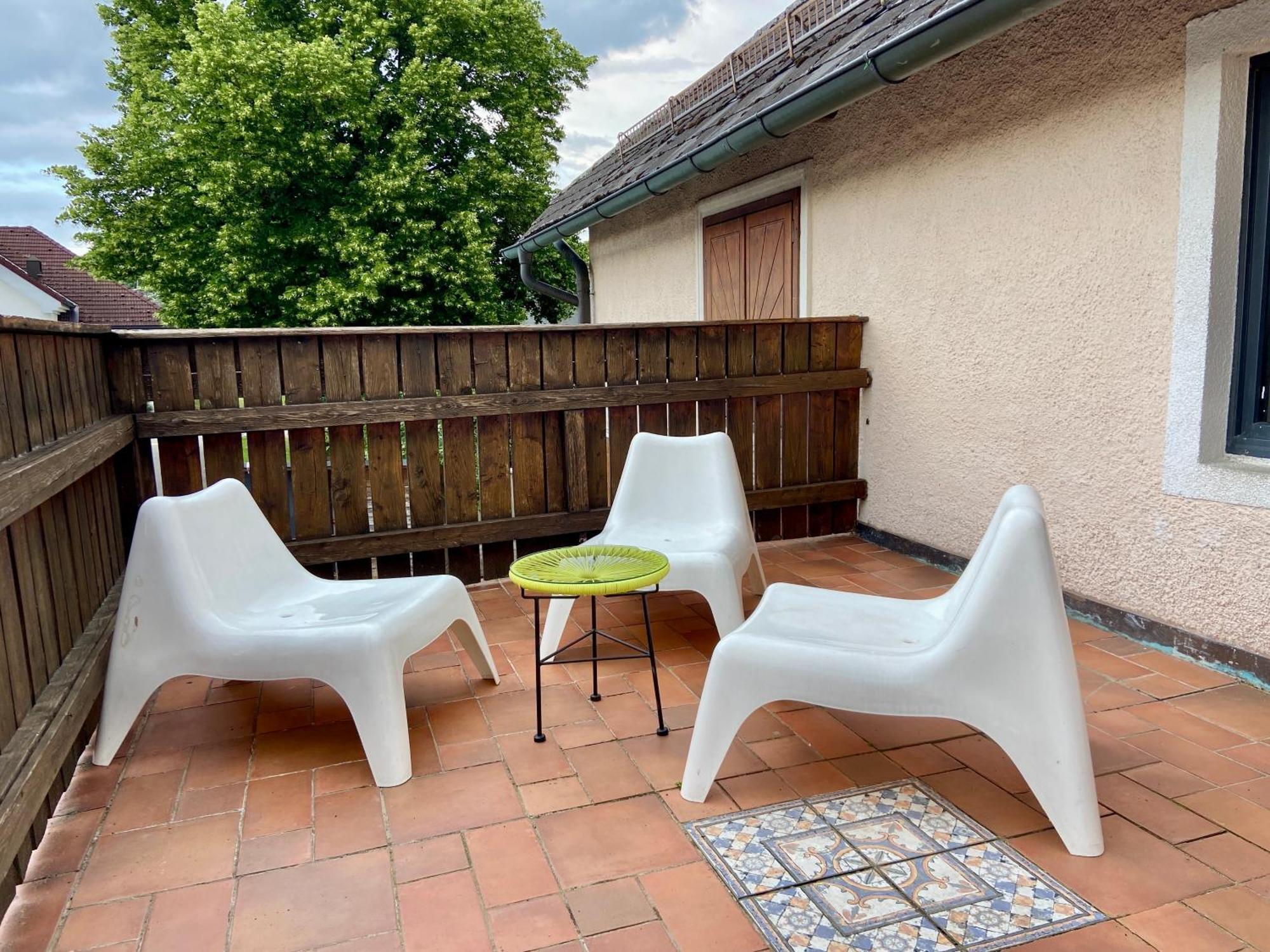 Baeckerhaus - Wohnung Mit Pool Und Garten Gmunden Bagian luar foto