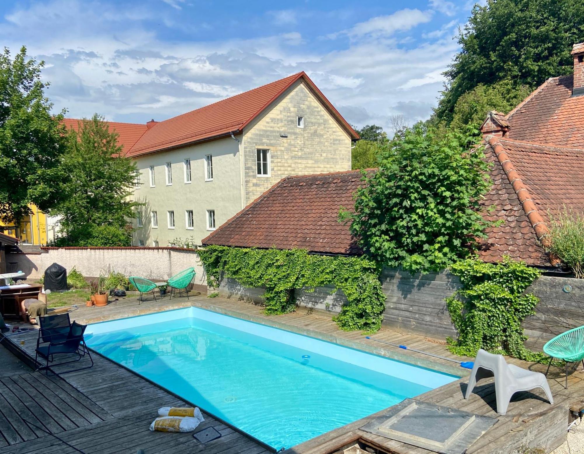Baeckerhaus - Wohnung Mit Pool Und Garten Gmunden Bagian luar foto