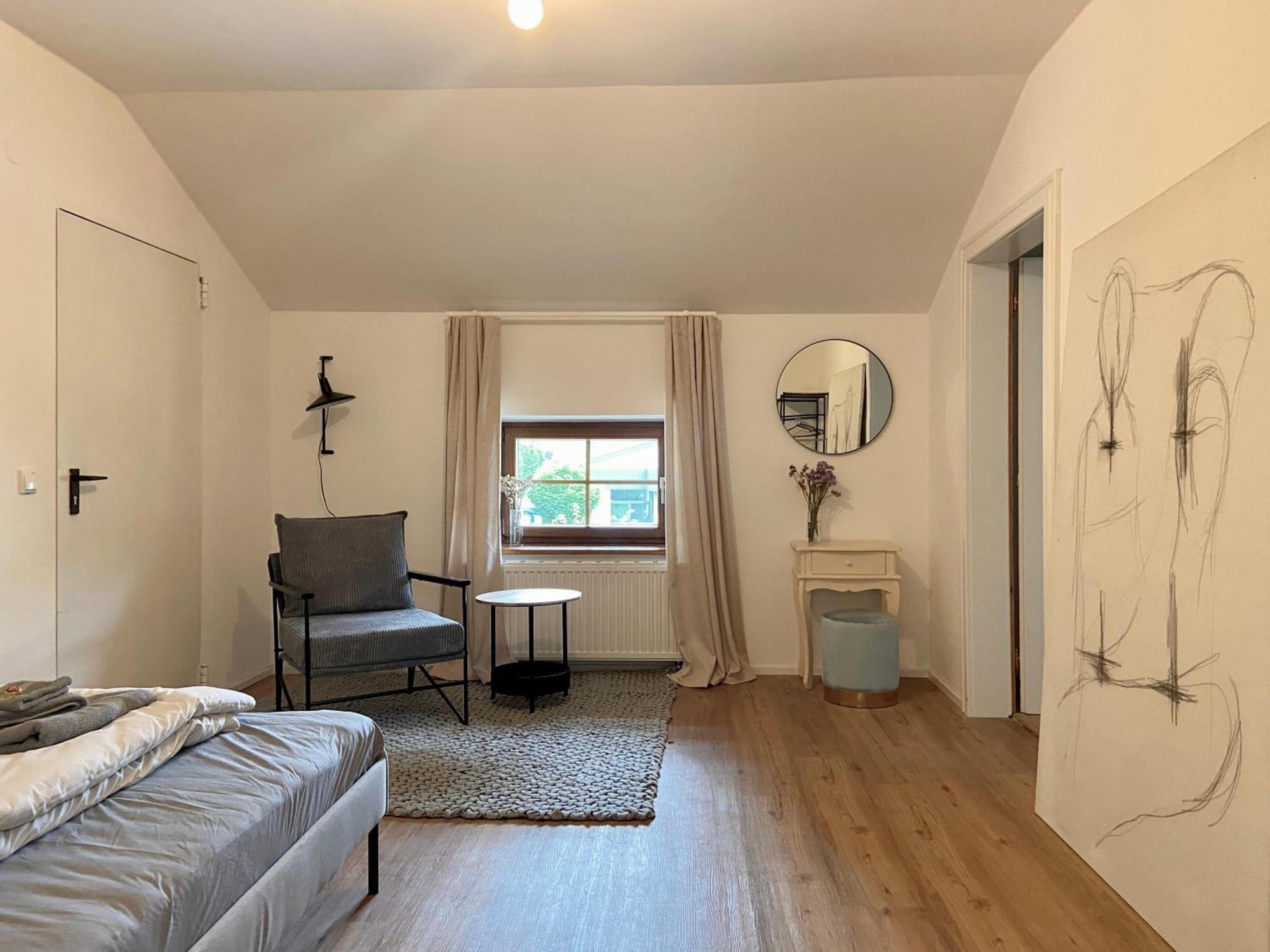 Baeckerhaus - Wohnung Mit Pool Und Garten Gmunden Bagian luar foto